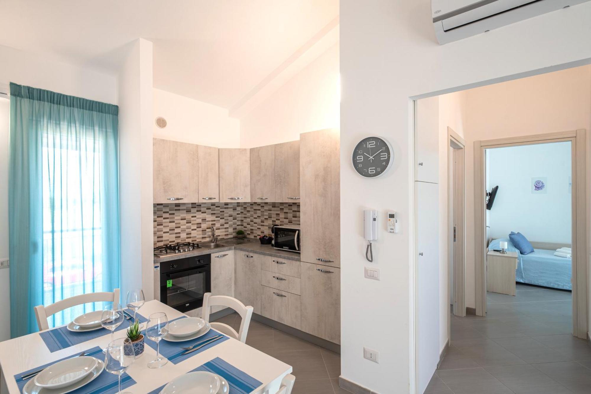 Icaro Residence Apartments With A Beautiful Pool SantʼAgata di Militello Exterior foto